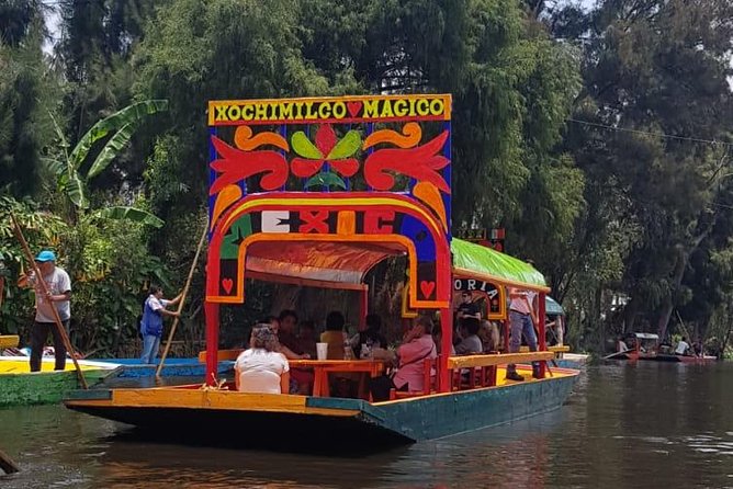 Xochimilco, Coyoacan, Aztec Stadium & UNAM - The hidden cost of a packed route