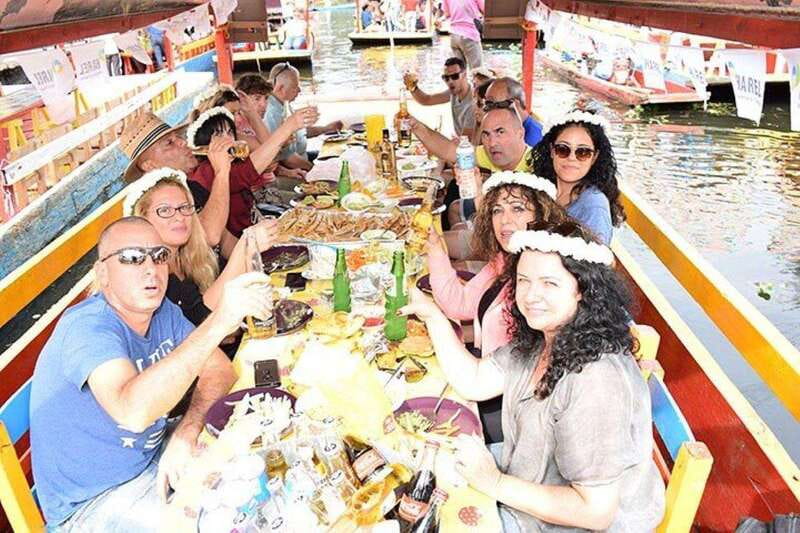 Xochimilco floating gardens, Coyoacan and UNAM murals - Key points before you book