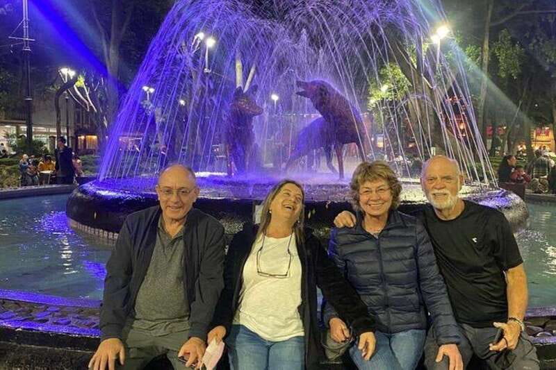 Xochimilco floating gardens, Coyoacan and UNAM murals - The long van rides and the value of pickup