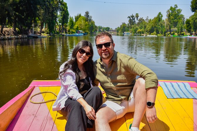 Xochimilco International boat party with open bar and tacos - Music, dancing, and the international group