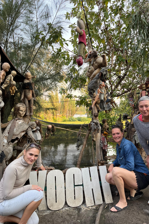 Xochimilco : Island of the dolls, tequila and mezcal CDMX - Riding the canals without the party-boat noise