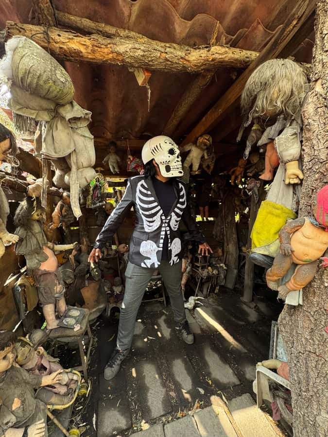 Xochimilco: Island of the Dolls Tour Games and Drinks - The 25-minute boat ride through the reserve