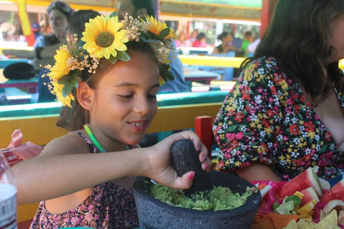 Xochimilco & Mexican Party with Guacamole & Unlimited Drinks - Boarding the trajinera at Canal 237