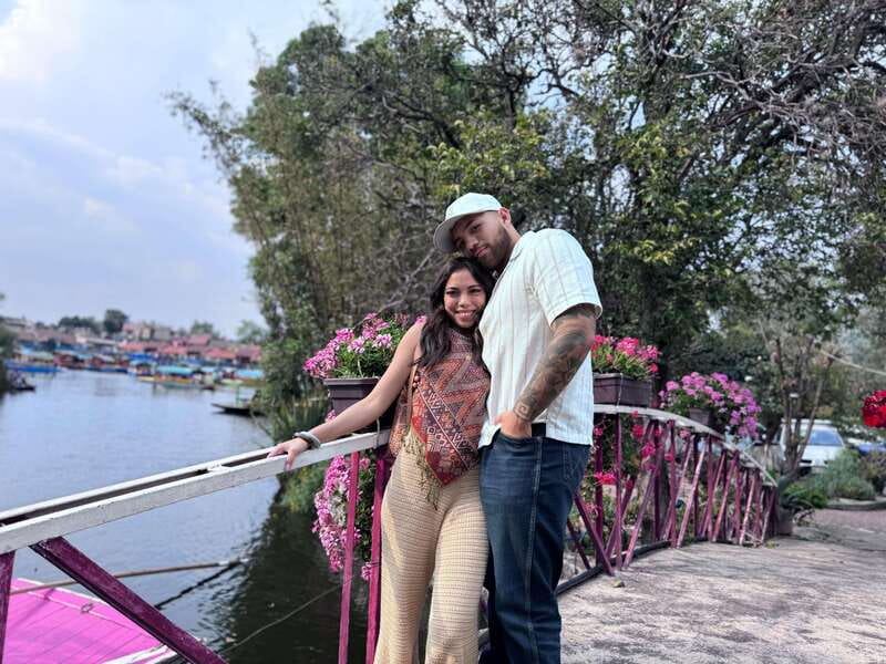 Xochimilco: Tequila tasting (unlimited) and cultural party on a boat - Language, group style, and practical details