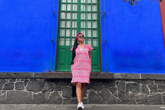 Xochimilco Tour & Frida Kahlo Museums - What the private trajinera adds