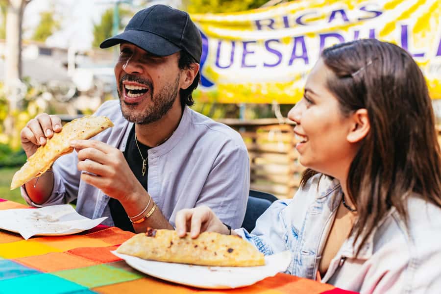Xochimilco: traditional boat tour, culture, and fun. - What the two and a half hours feel like